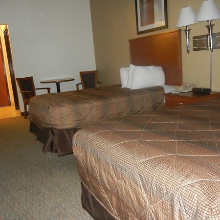 Days Inn By Wyndham Phenix City Near Fort Moore Dış mekan fotoğraf