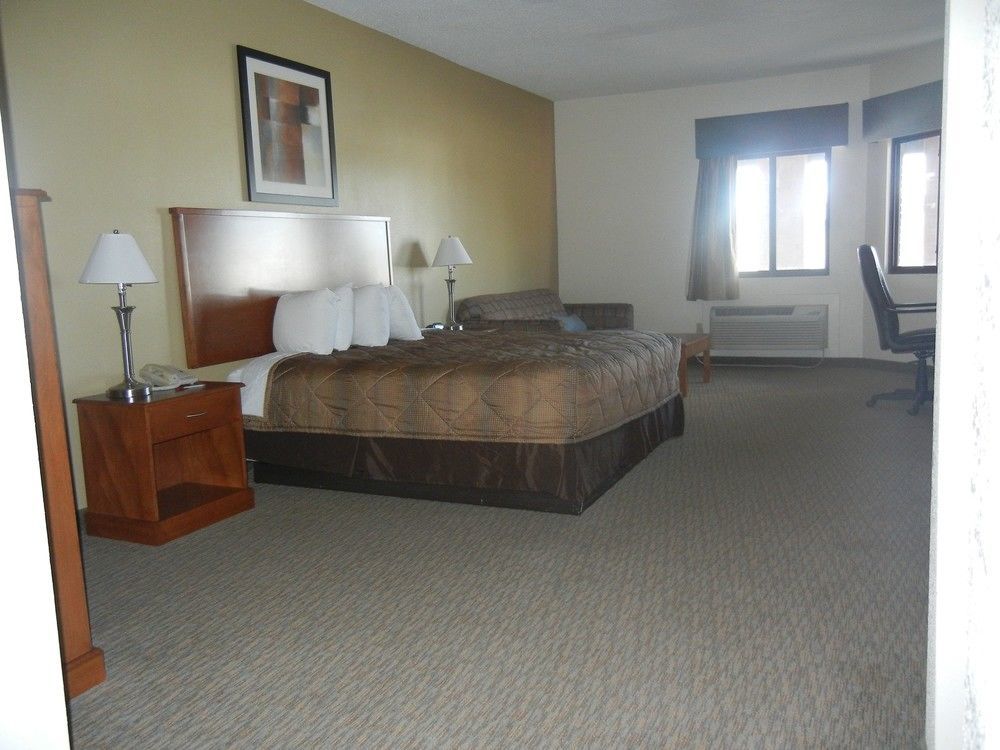 Days Inn By Wyndham Phenix City Near Fort Moore Dış mekan fotoğraf